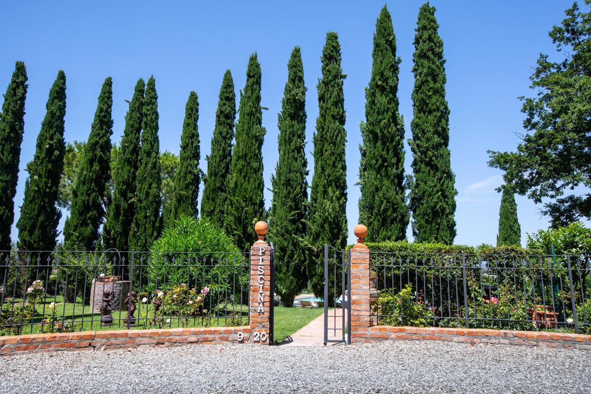 Agriturismo Palazzo Val Del Sasso Villastrada  Exterior photo