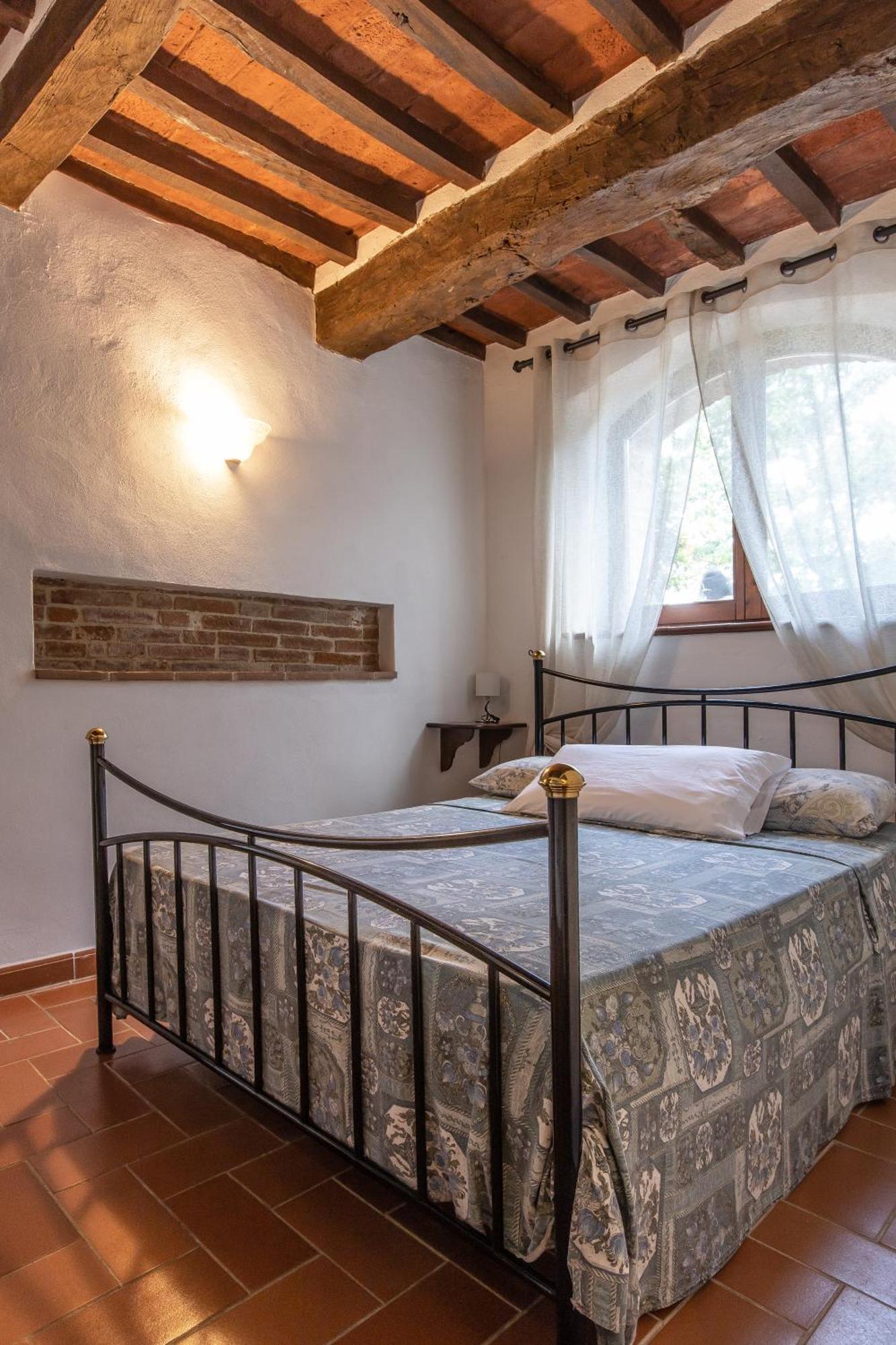 Agriturismo Palazzo Val Del Sasso Villastrada  Exterior photo